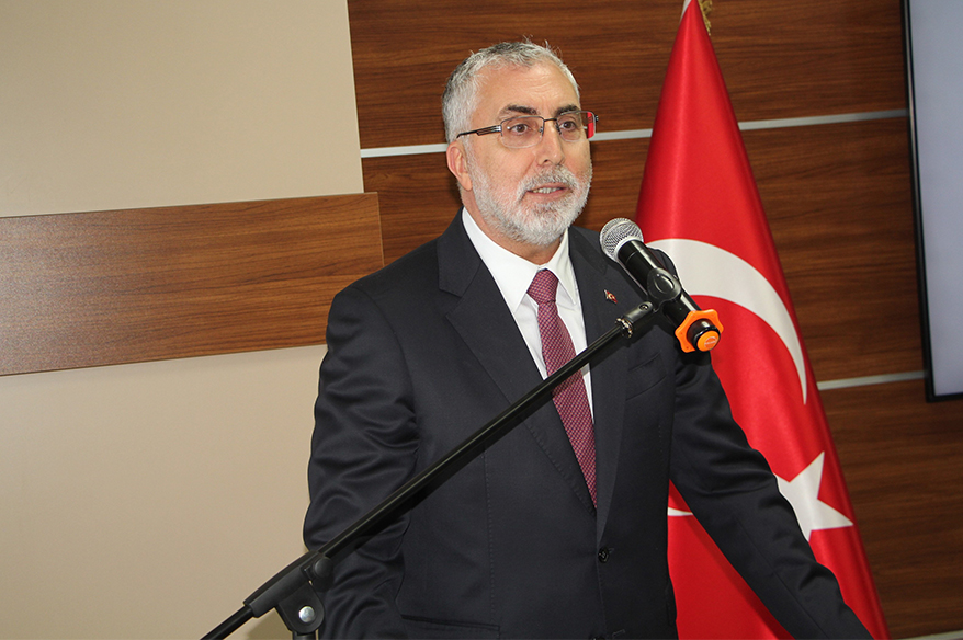 Bakan Işıkhan: “Kişi başı milli gelir tarihin en yüksek seviyesine geldi”