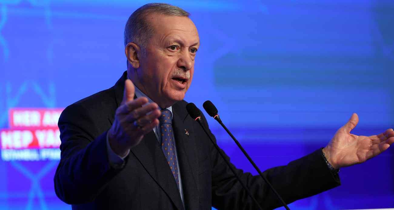 Cumhurbaşkanı Erdoğan: “Türkiye ekonomisinin lokomotifi olan İstanbul’u belediyecilik hizmetlerinde tekrar zirveye taşıyacağız”