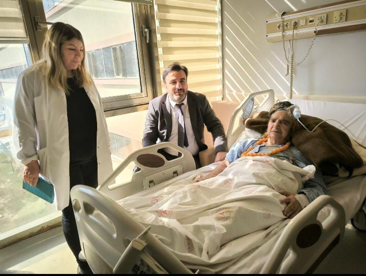 Van’ın değeri Fedile Teyze hastaneye yatırıldı