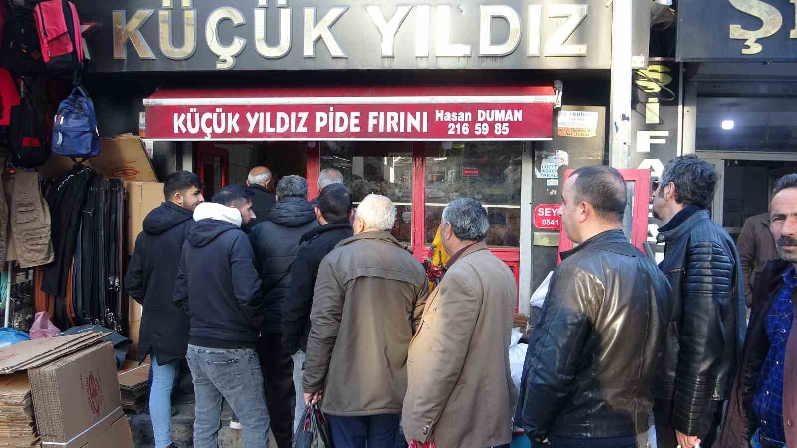 Van Çöreği Ramazan ayında büyük ilgi görüyor