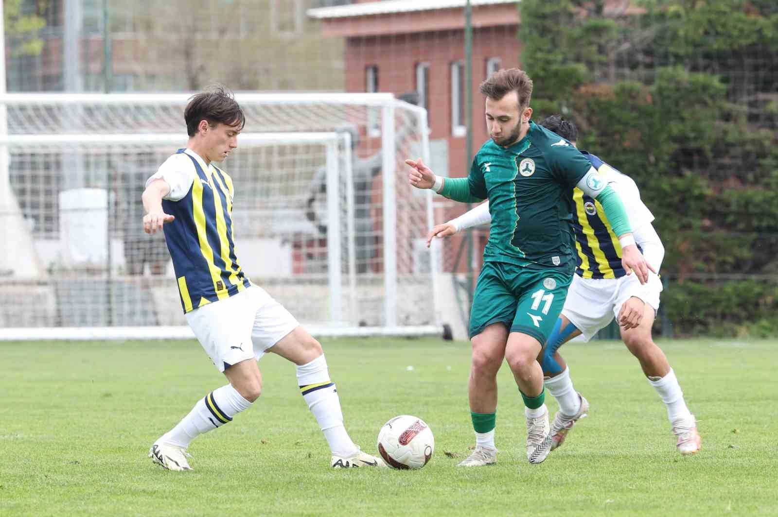 Fenerbahçe U19 takımı evinde Giresunspor’u 4-1 mağlup etti