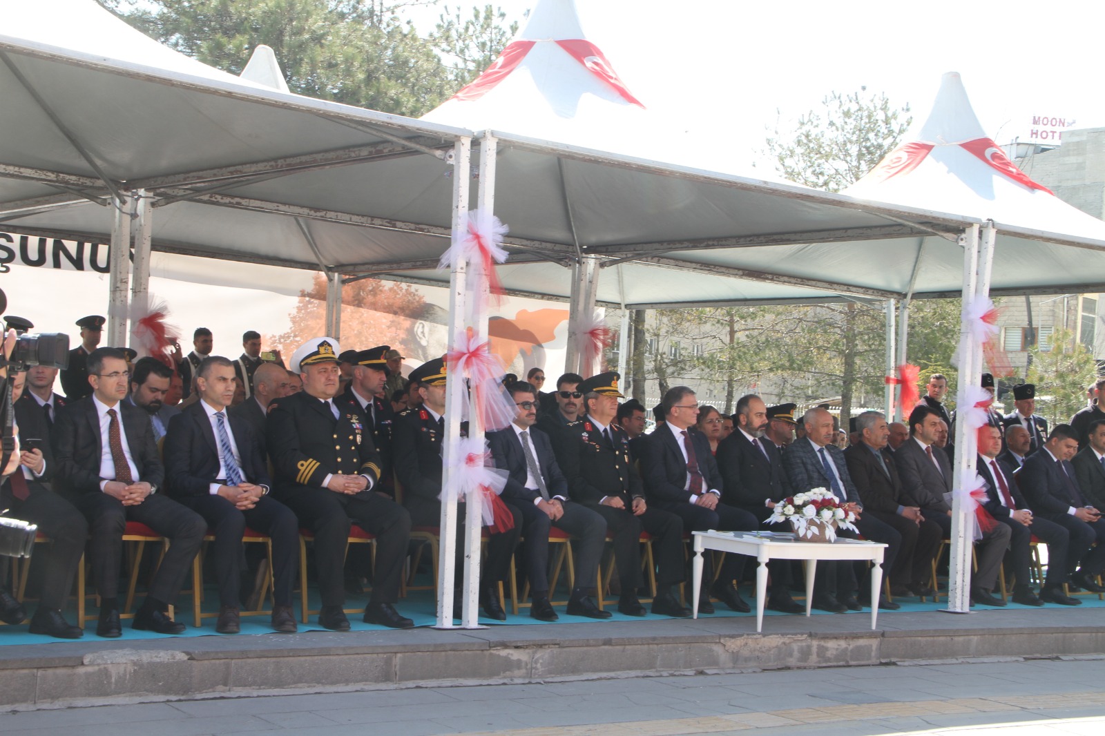 Van’ın Kurtuluşu Coşkuyla Kutlandı