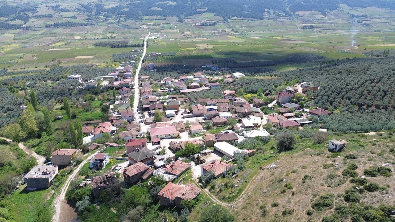 Bu köyden şeker hastalığına iyi gelen su fışkırıyor