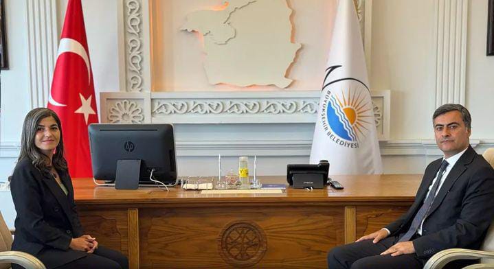 Van Büyükşehir Belediye Eş Başkanlarından Anlamlı Davranış