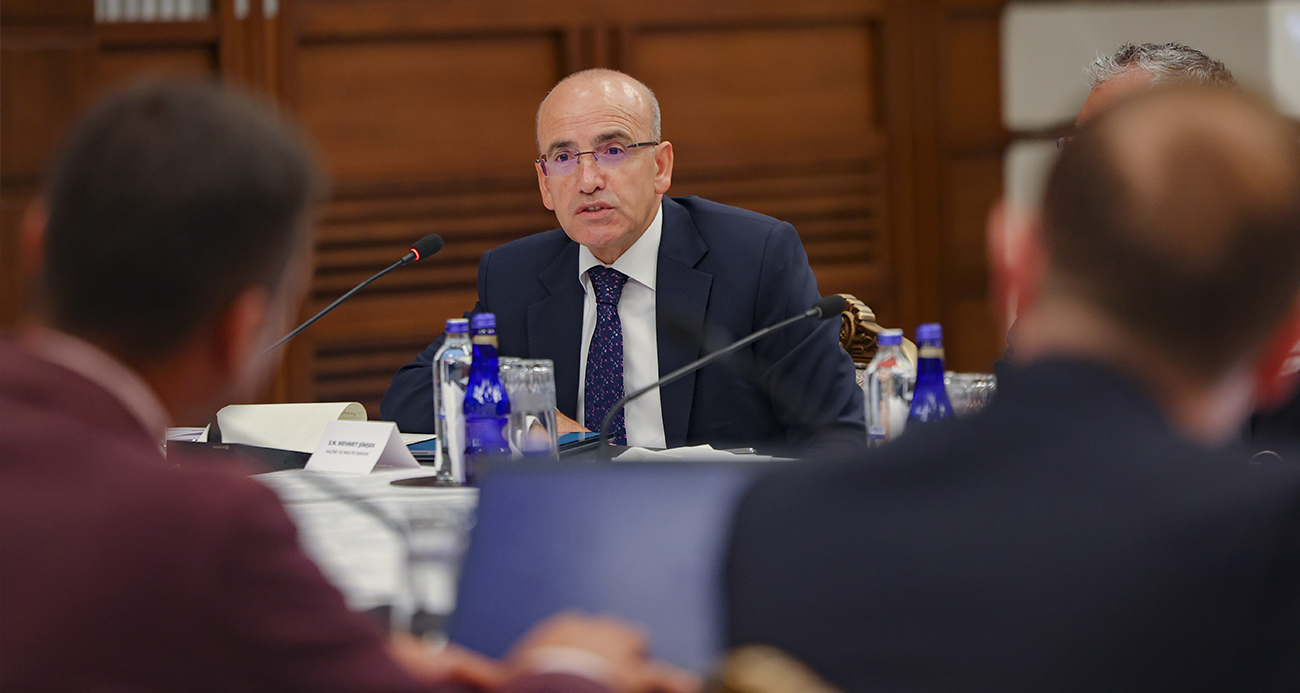 Bakan Şimşek: “Aylık enflasyon, öngörümüz doğrultusunda mart ayında geriledi”