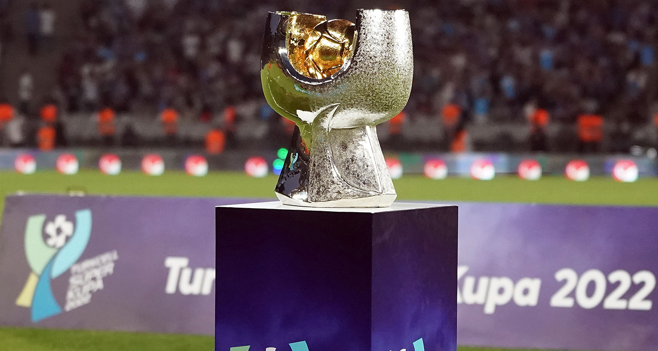 Galatasaray ile Fenerbahçe Süper Kupa maçında karşılaşacak