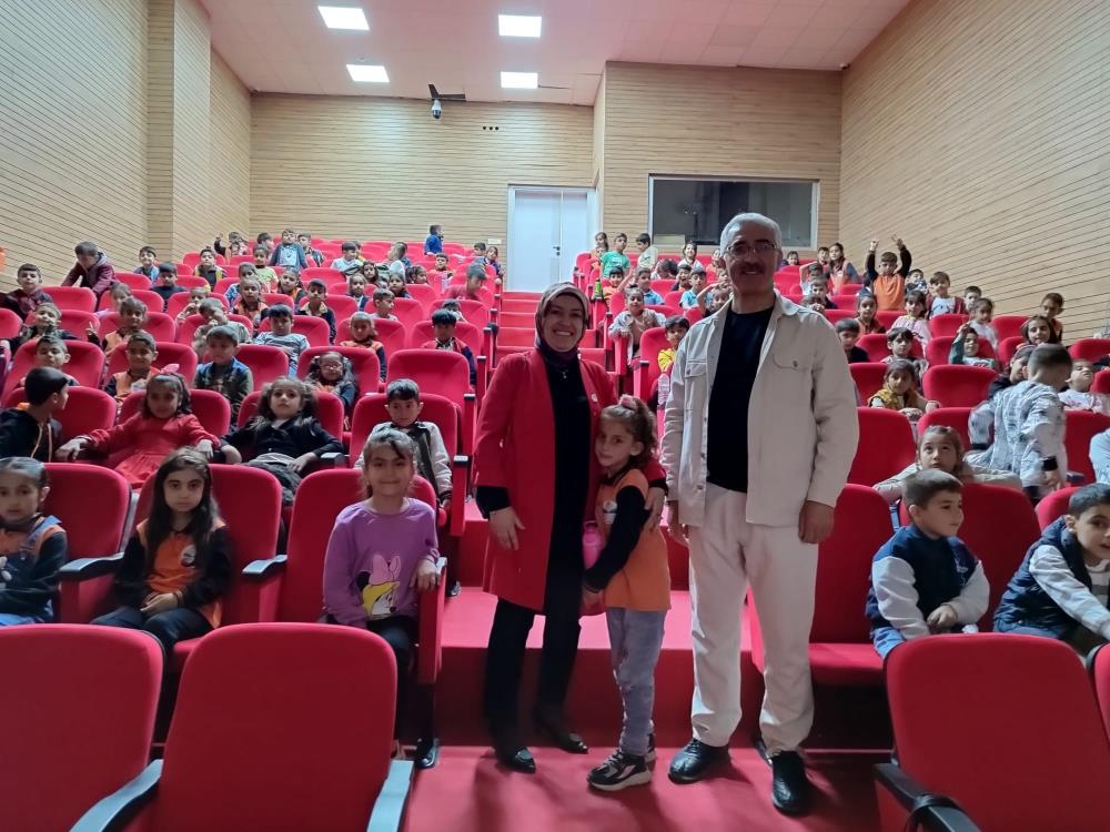 Van’da minikler sinema ile buluştu! 