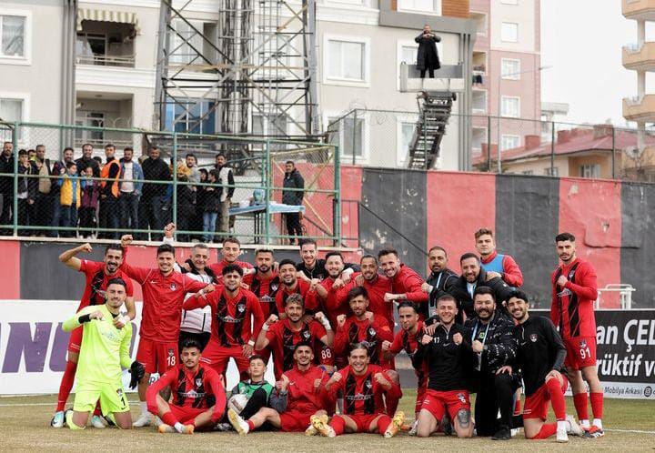 Vanspor, Altınorduyu Ağırlayacak