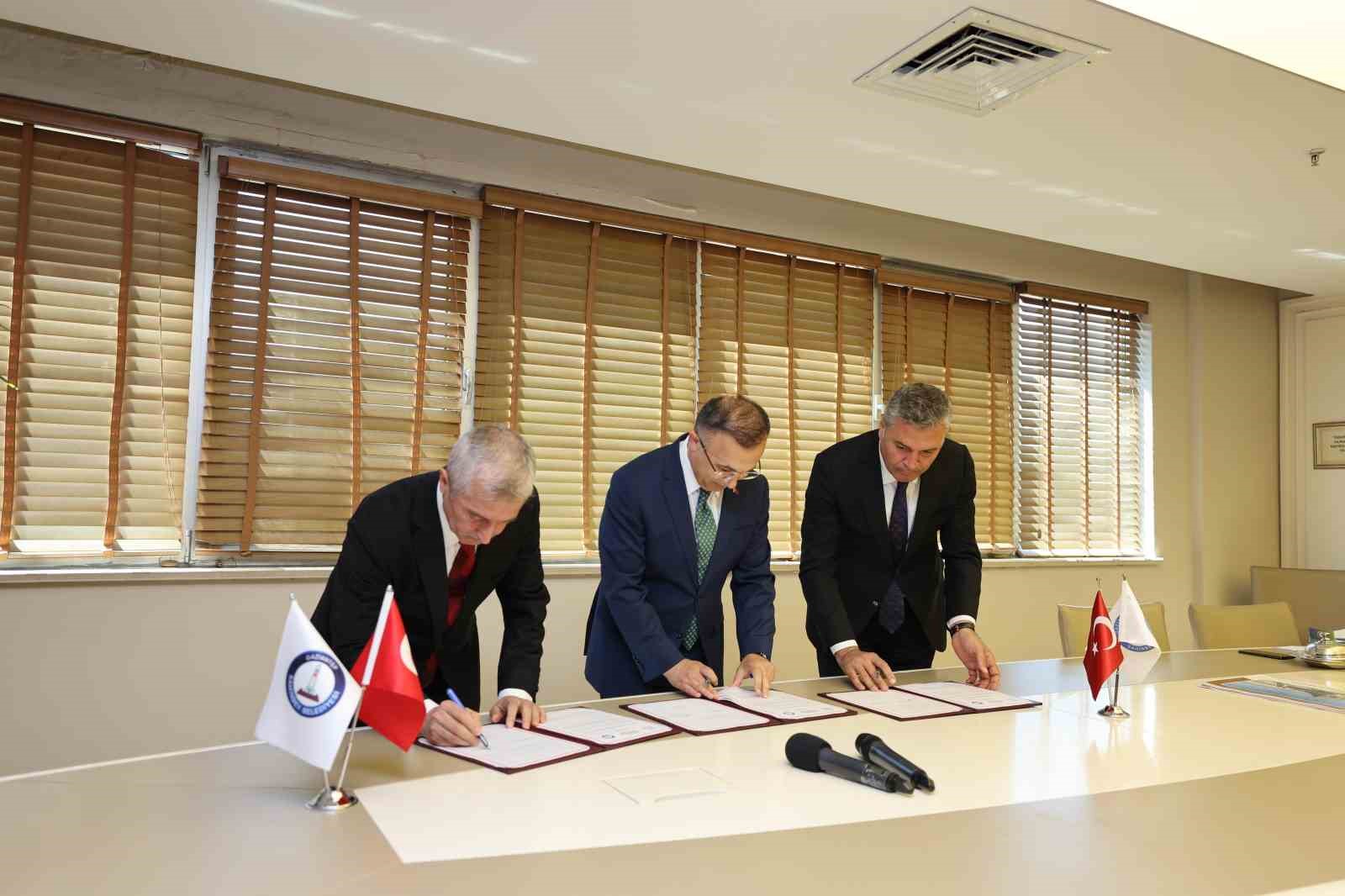 Şahinbey Belediyesi 218 bin kişiyi ecdatla buluşturuyor