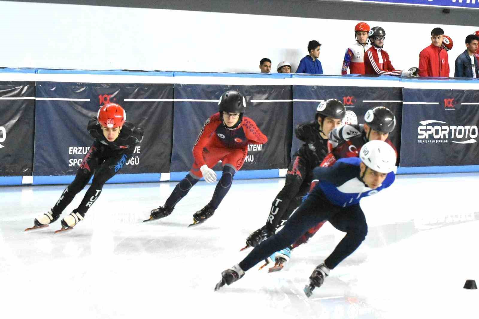 Short Track Türkiye şampiyonası, Erzurum’da başladı