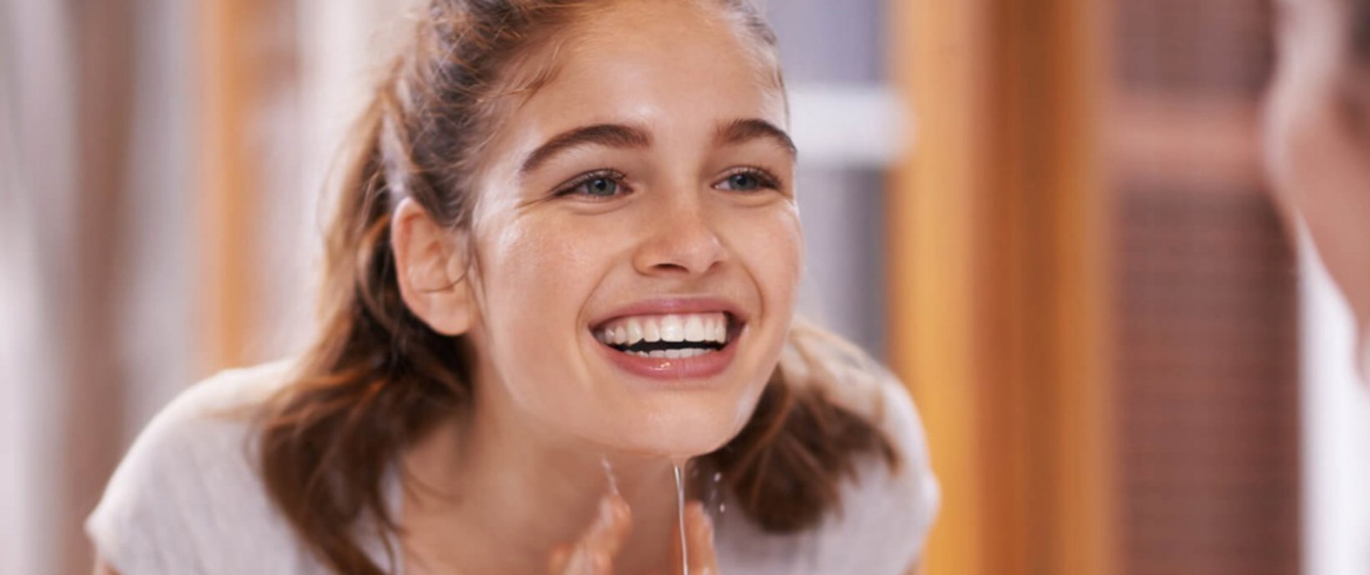 20’li yaşlar cilt bakımı rutinine başlamak için ideal bir zaman