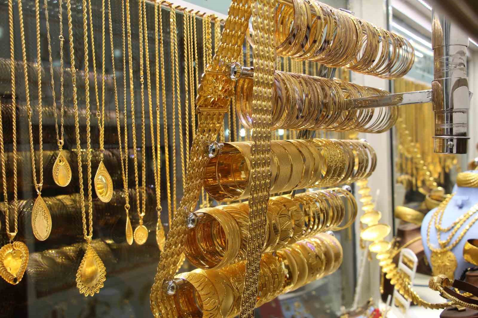 Düğün sezonu açıldı: Sahte altına dikkat!