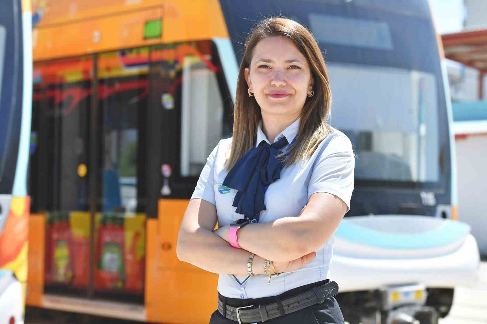 Kendi çocuklarının kahramanı oldular