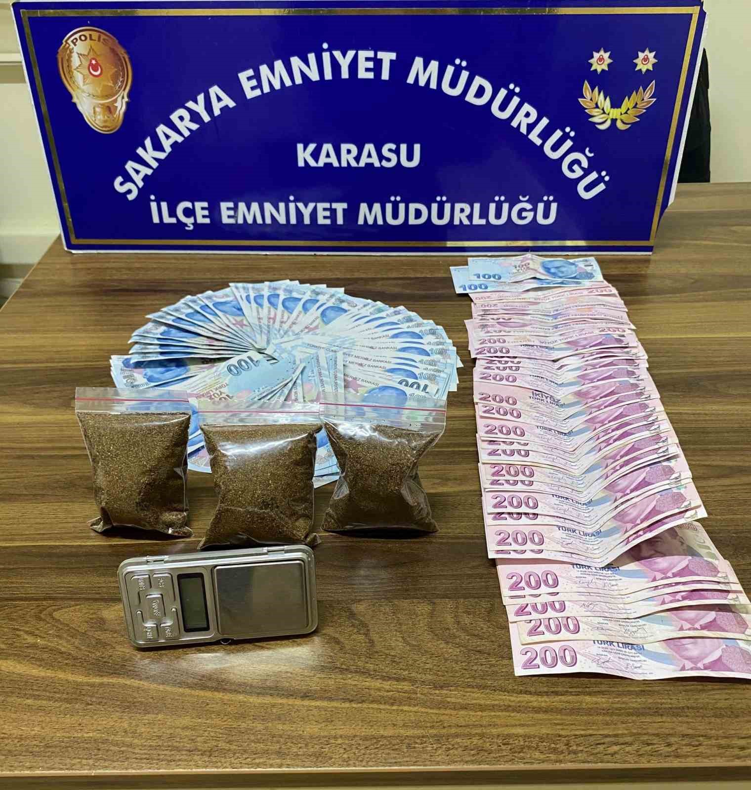 Polis şüphe üzerine durdurdu, üzerinden bakın neler çıktı