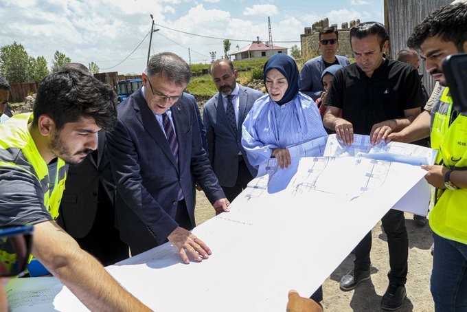 Eski Van Şehri ayağa kaldırılıyor
