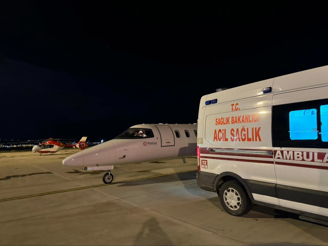 Van’da Ambulans Uçak çocuk  hasta için havalandı