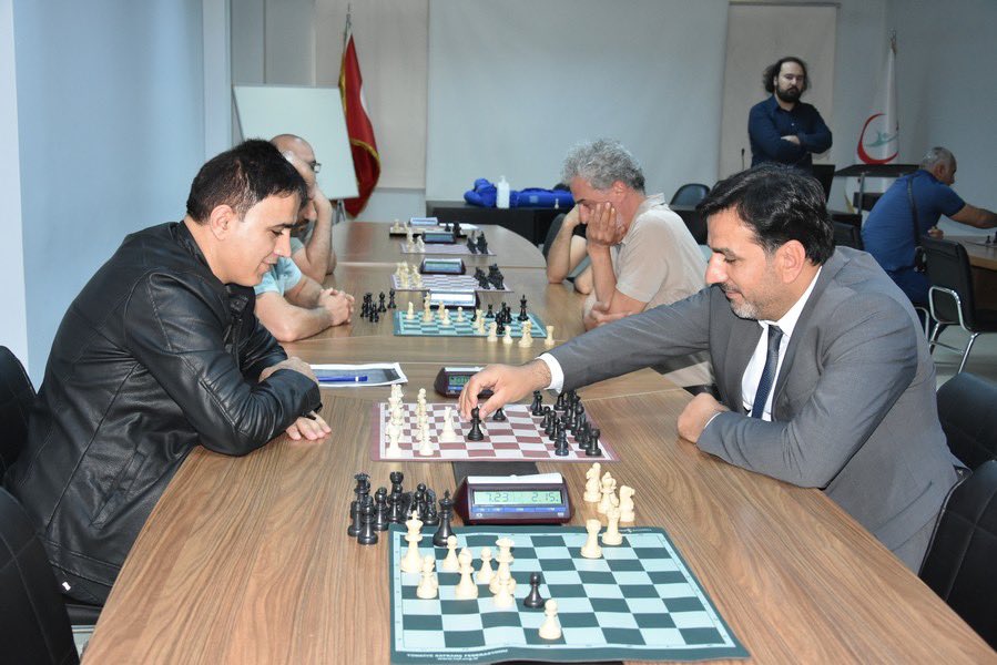 Van’da hastane çalışanlarına moral etkinliği