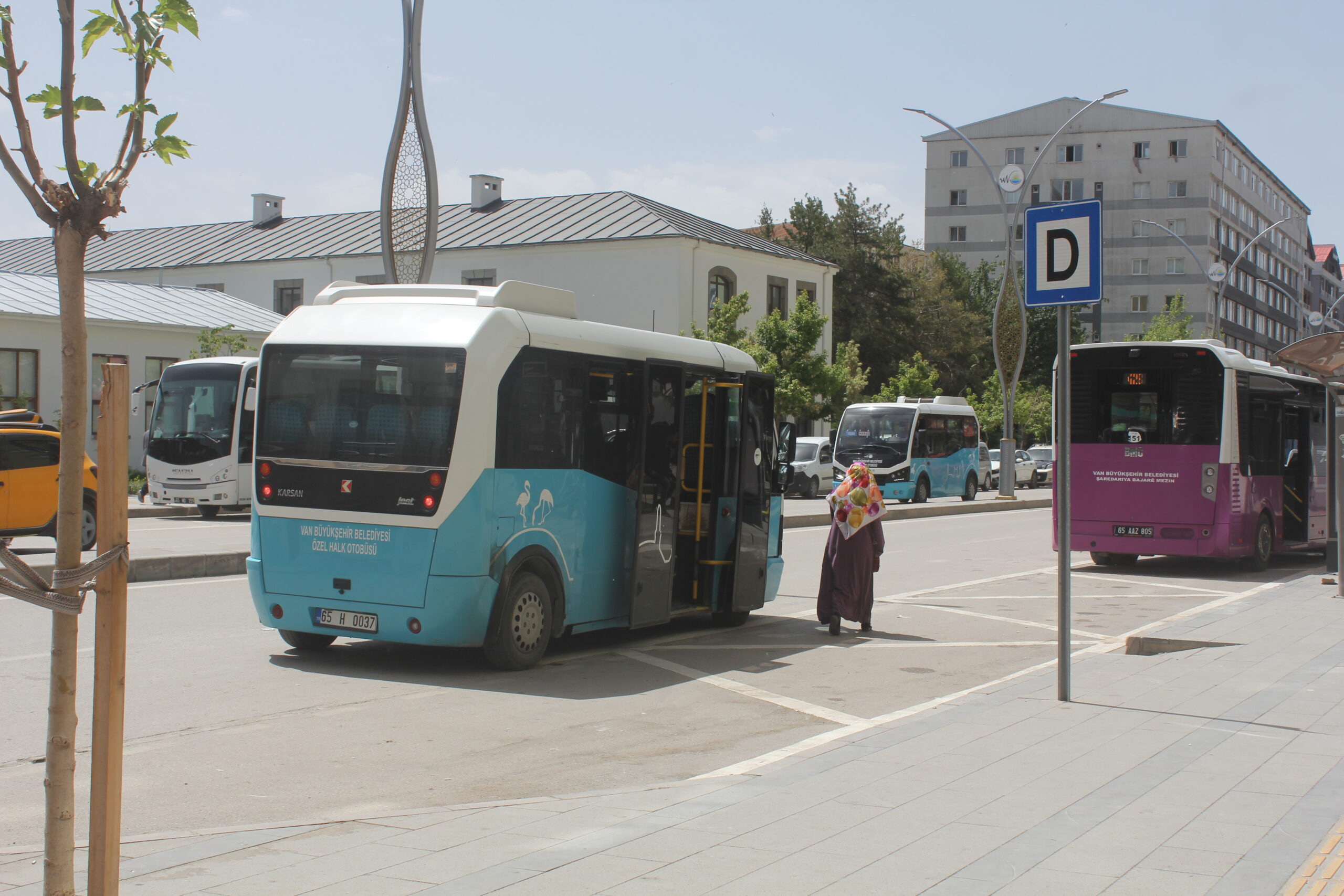 Vanlı annelerden yetkililere çağrı!