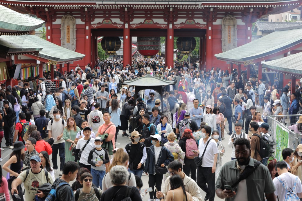 Japonya turist akınına uğradı