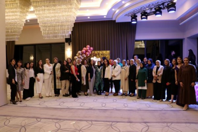 Parmak İzi Anaokulu  Anneler Günü’nü doyasıya kutladı