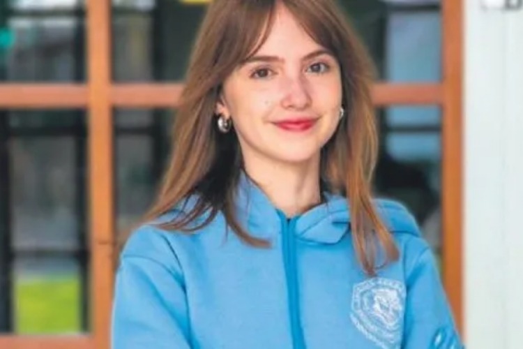 Sıla Nur’dan büyük başarı: Tam burslu Harvard Üniversitesi’ni kazandı