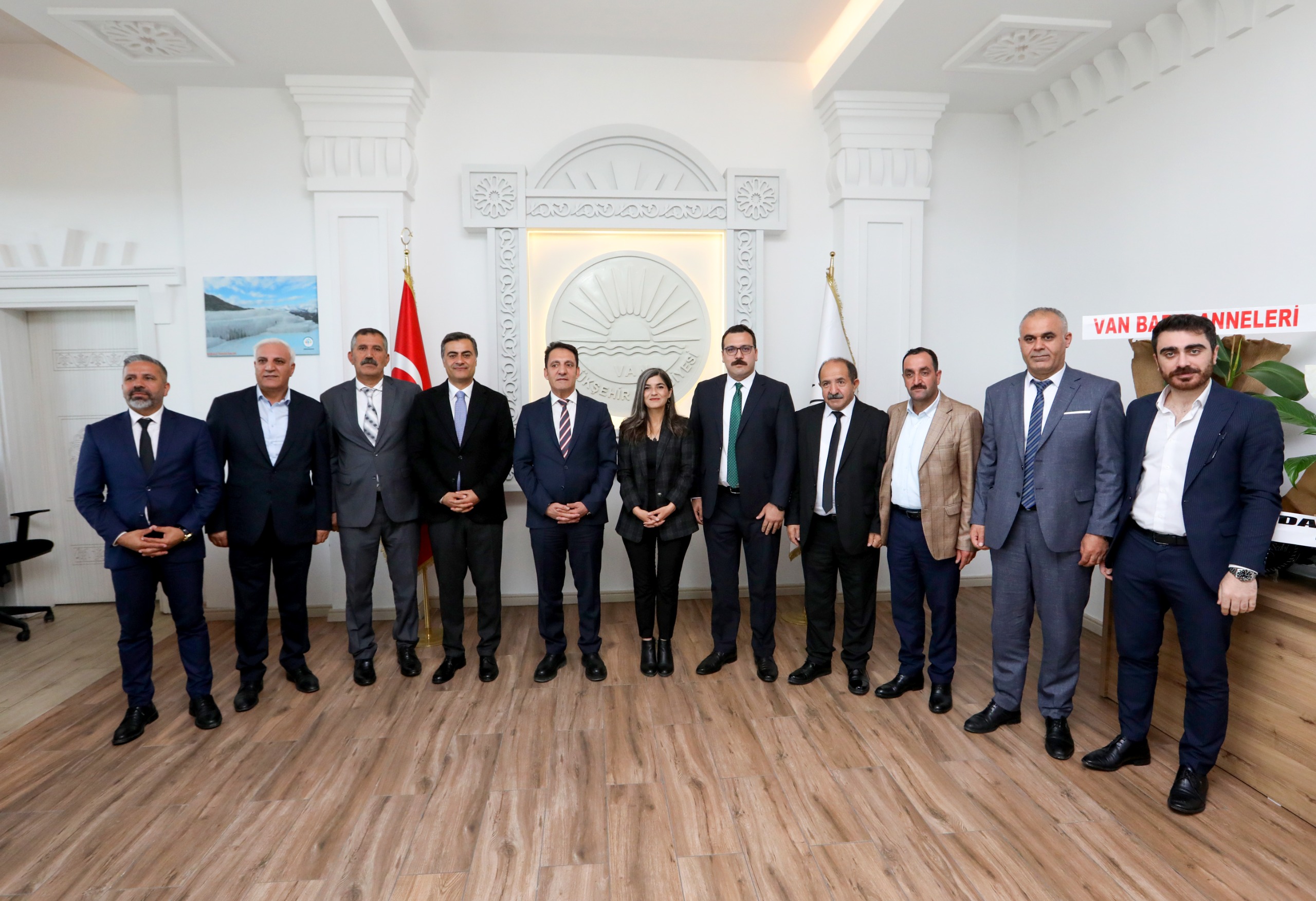 Van Dernekler Federasyonu’ndan Büyükşehir Belediyesine ziyaret