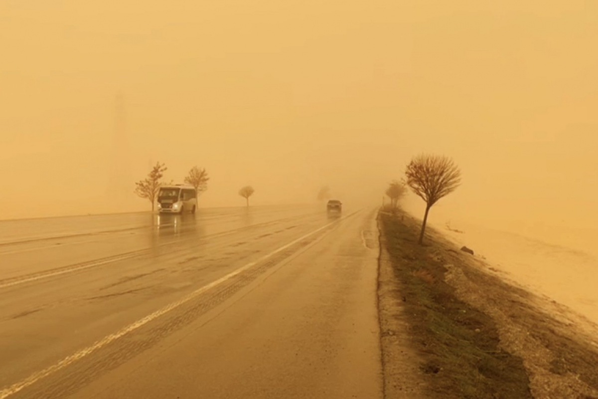 Van Valiliğinden kuvvetli rüzgâr ve toz taşınımı uyarısı!