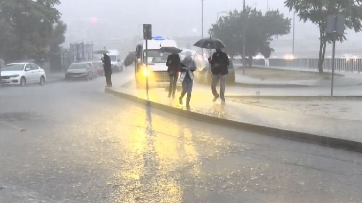 Van Valiliğinden yağış ve rüzgar uyarısı!