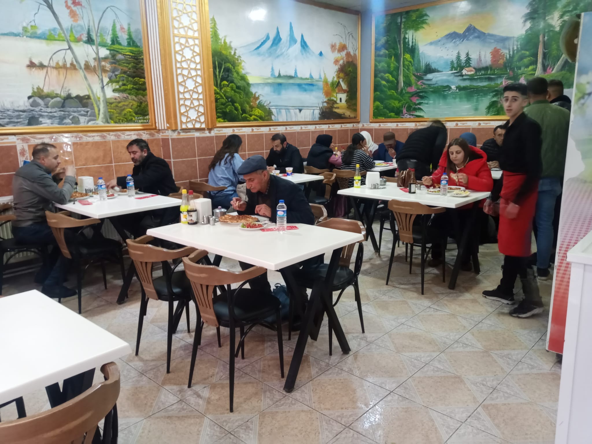 Van’da esnaf çalıştıracak personel bulamıyor