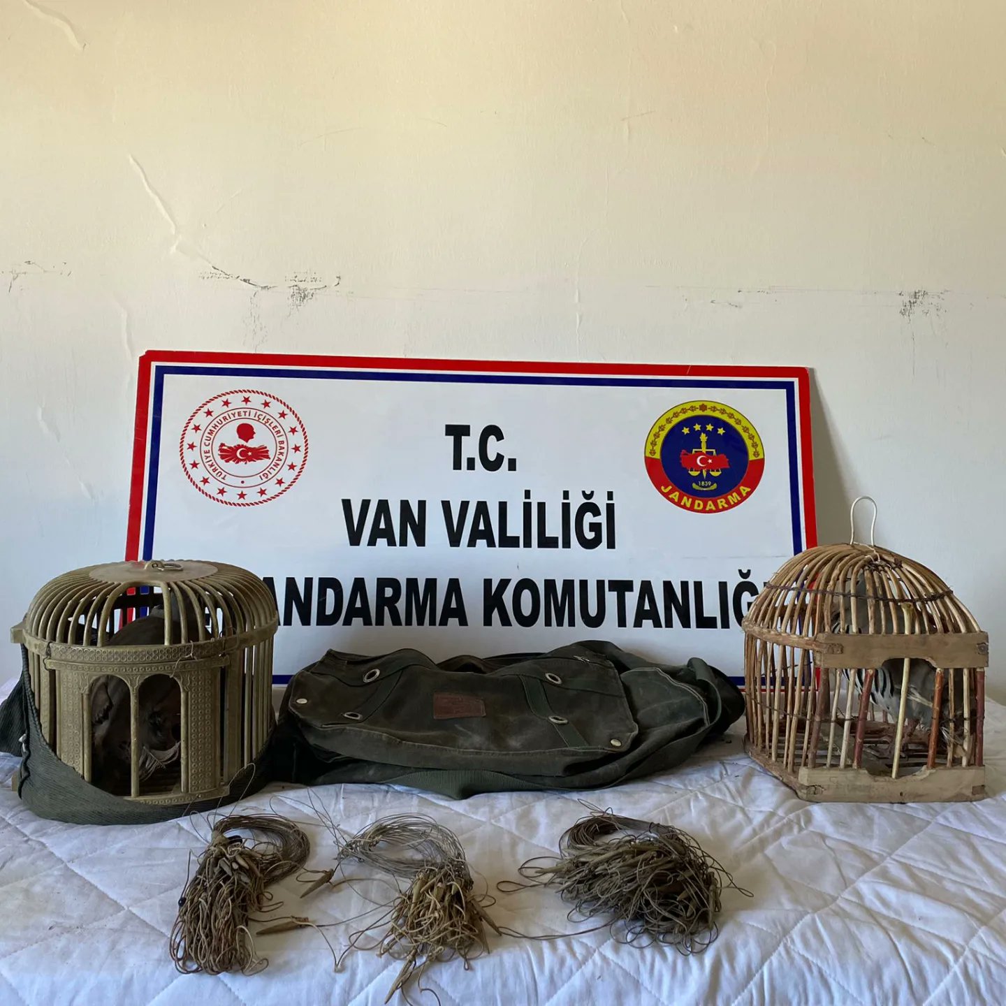 Van’da kafes avcısına 16 bin 121 TL ceza!