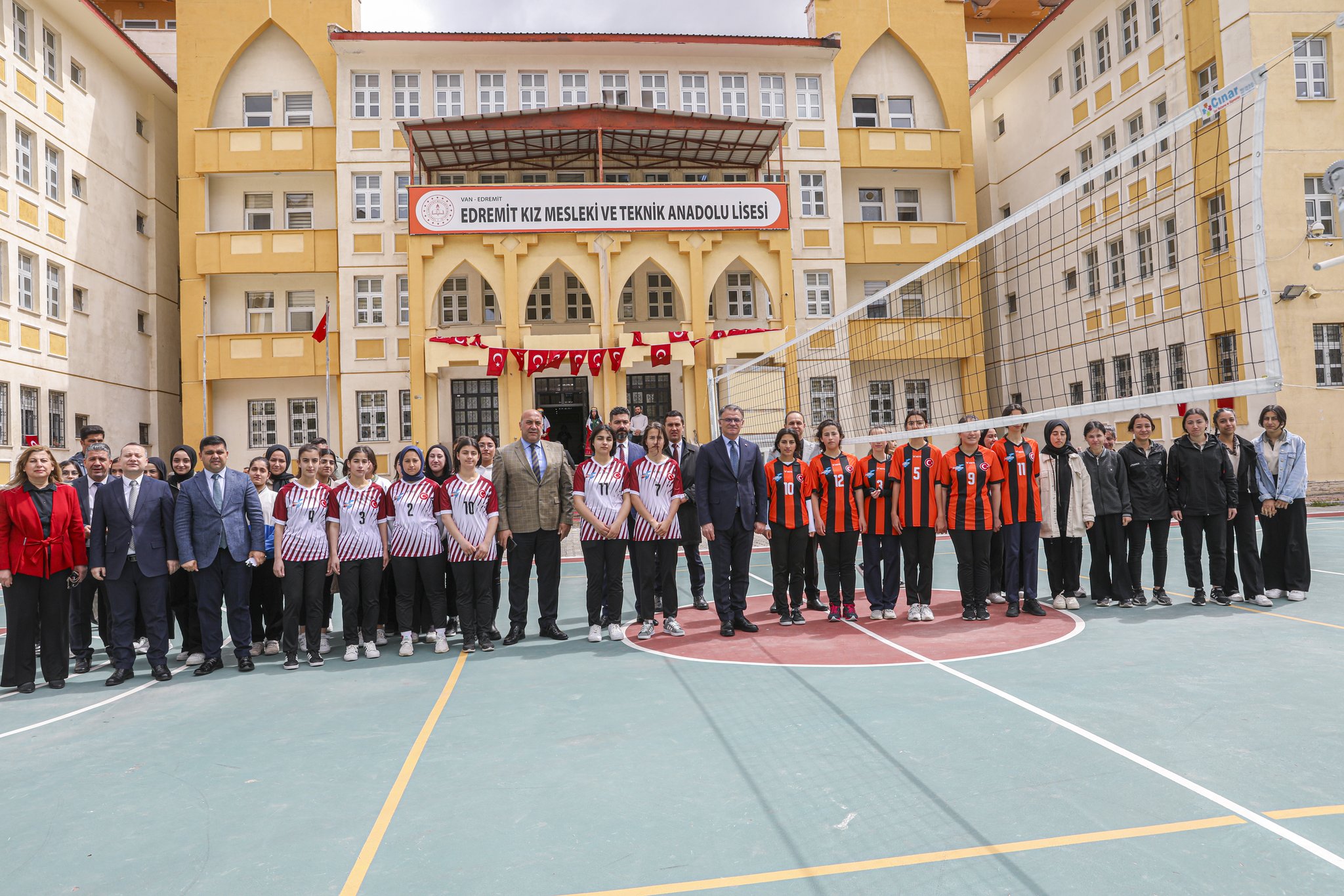 Van’da spor alanında dev yatırım!