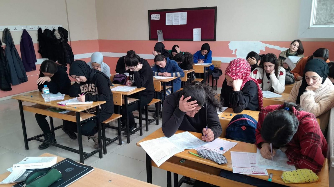 YKS sınavı öncesi çevrim içi deneme sınavı yapılacak!