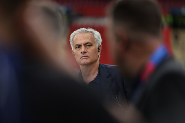 Maliyeti dudak uçuklatıyor! İşte Mourinho'nun kazanacağı ücret