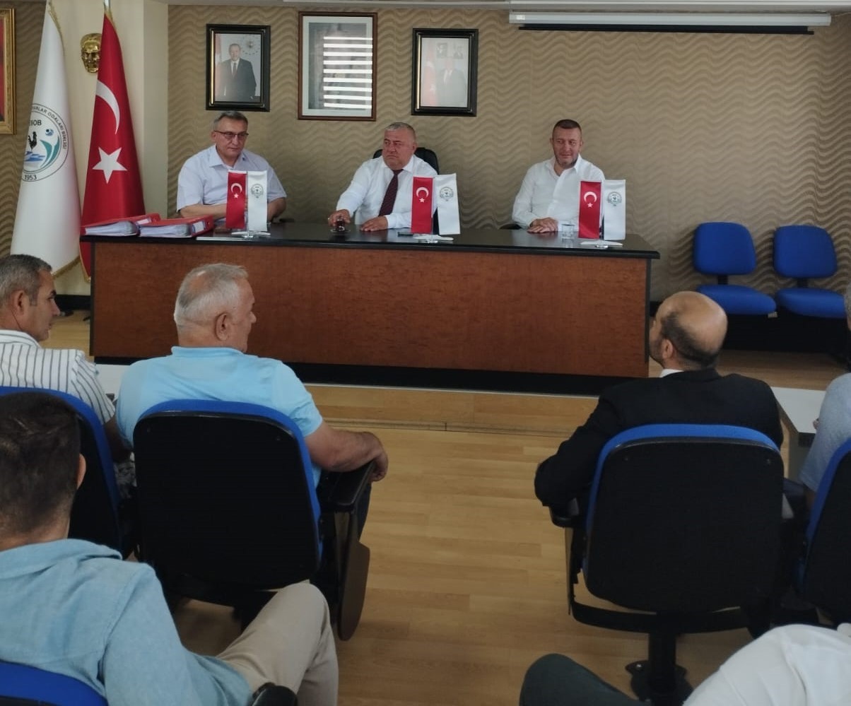 Denizli esnafından emeklilere indirim kampanyası