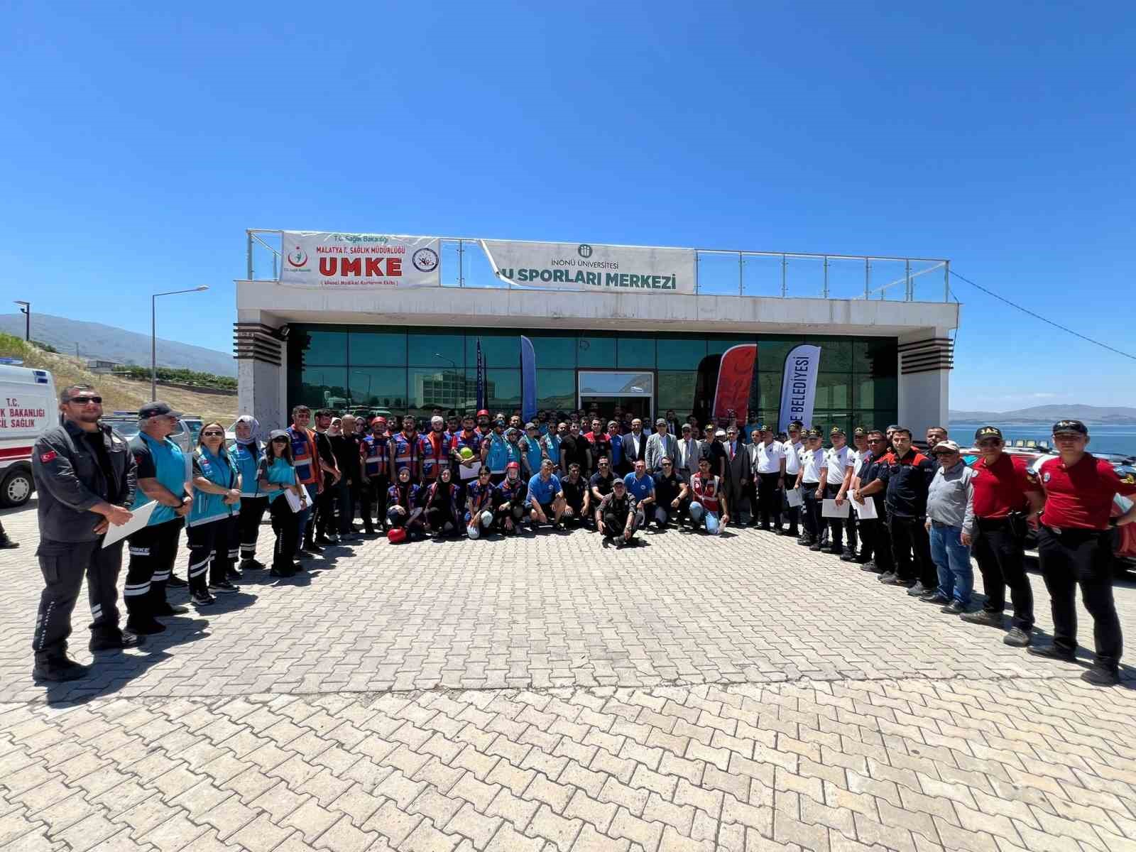 Malatya’da UMKE tatbikatı nefesleri kesti