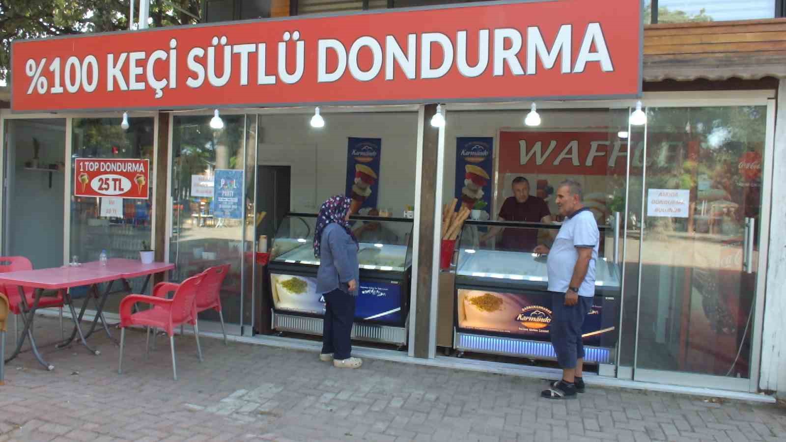 Balıkesir’de askıda dondurma uygulaması başlatıldı