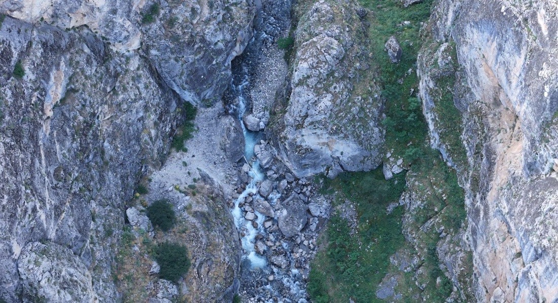 Tarihin ve doğanın kucağında: Irınkara Mağarası ilk kez görüntülendi