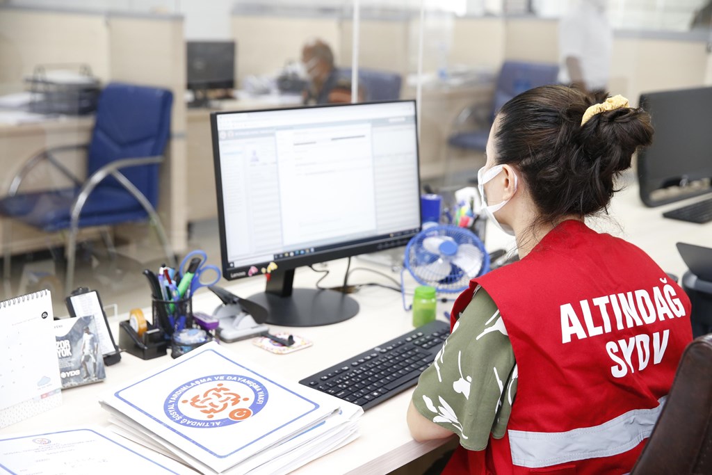 Bayram öncesinde ihtiyaç sahipleri için SYDV’lere 847,6 milyon TL ek kaynak aktarıldı