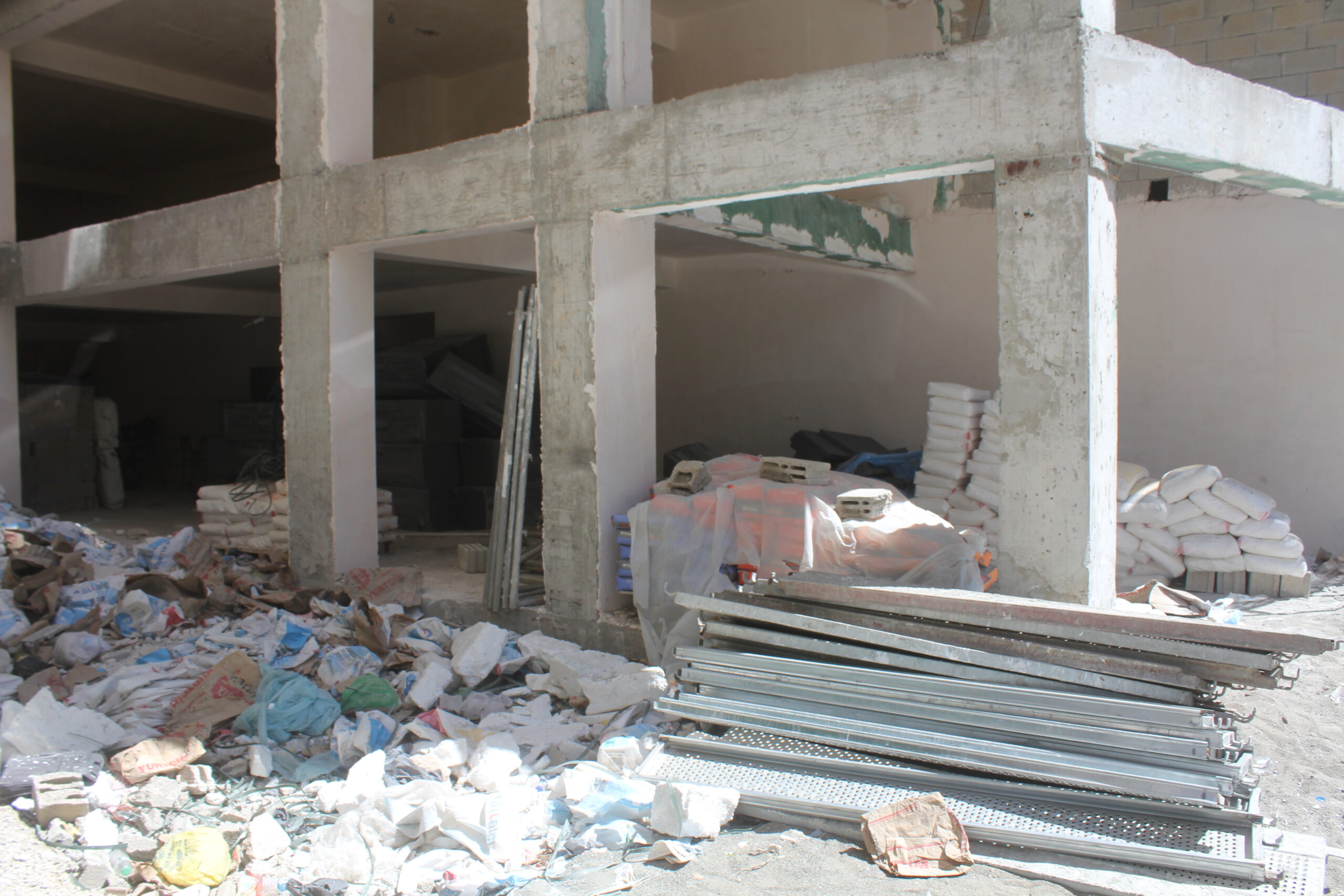 Van’da tehlike saçan inşaat!