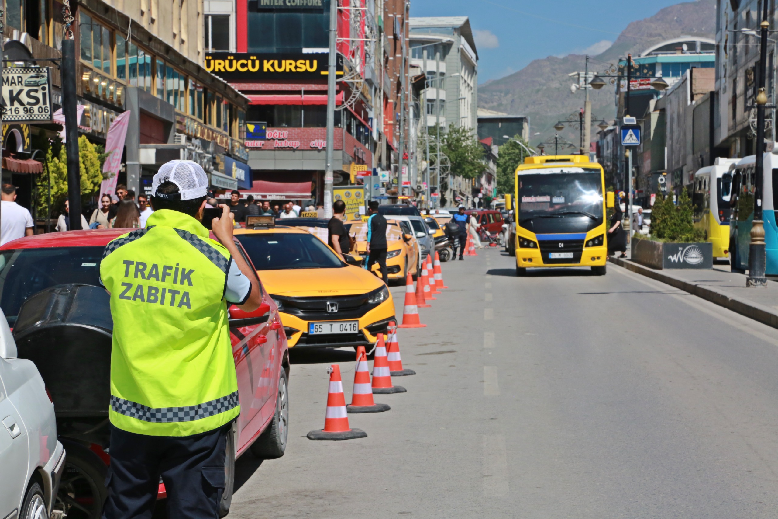 Van’da artan toplu ulaşım şikâyetleri üzerine harekete geçildi