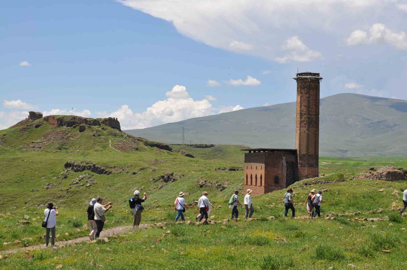 Kars’ın tarihi kenti Ani’ye yoğun ilgi