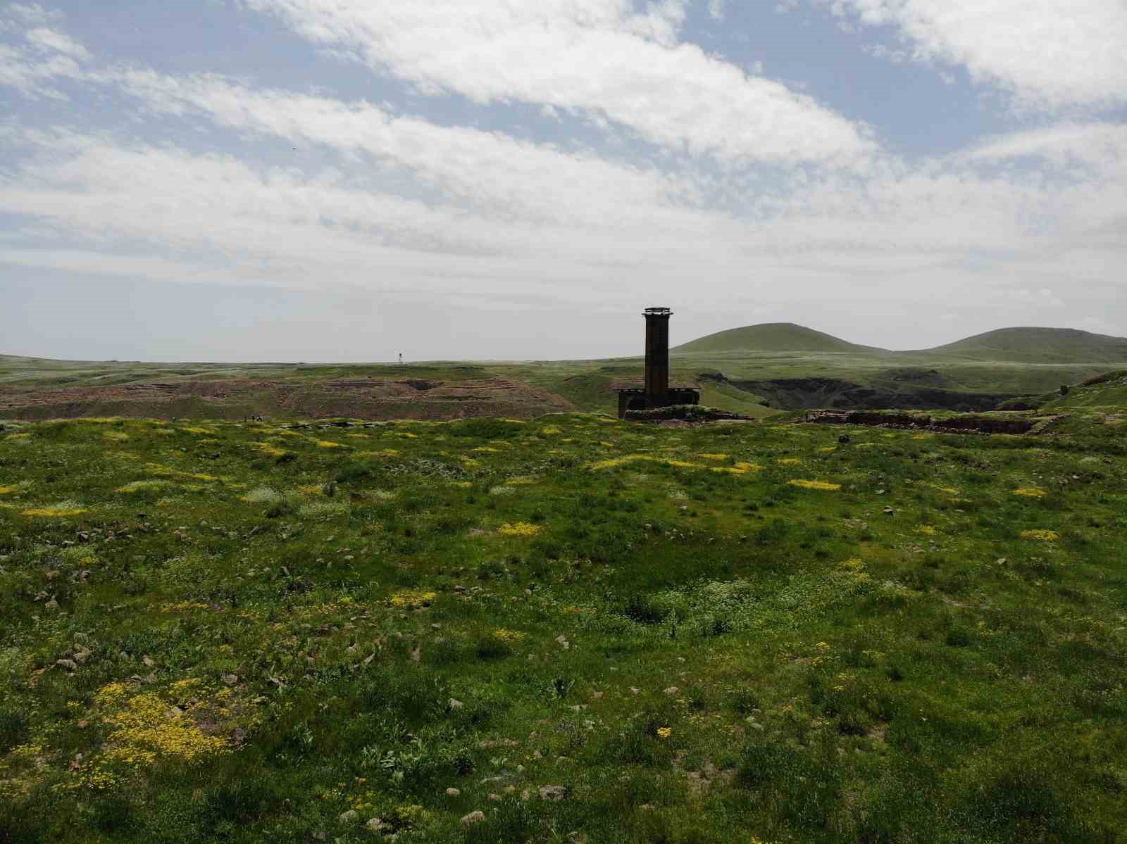 Kars’ın tarihi kenti Ani’ye yoğun ilgi