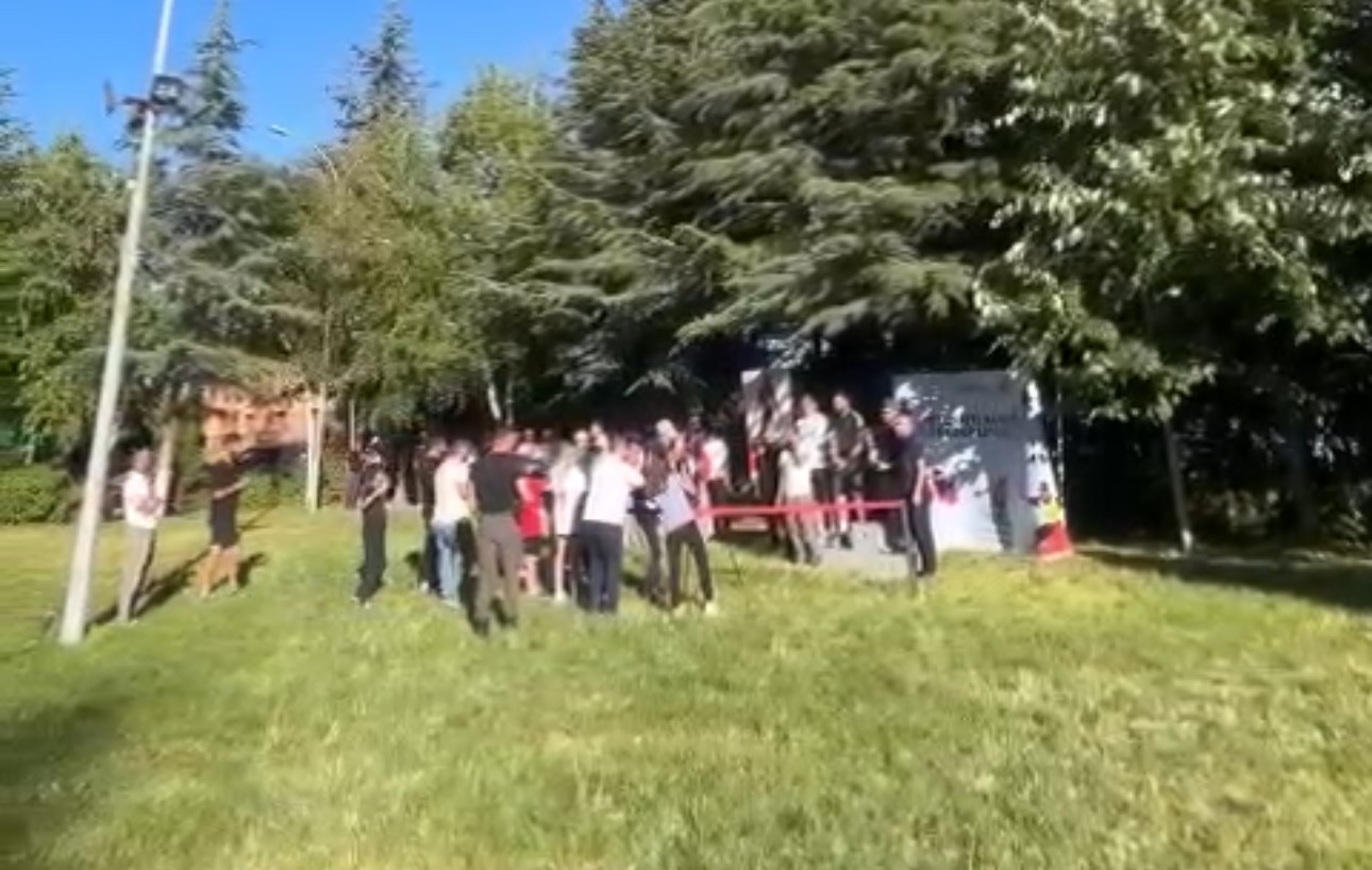 Yüksekovalı sporcular Türkiye şampiyonu oldular: Birincilik kupası ile ilçeye 17 madalya kazandırdılar