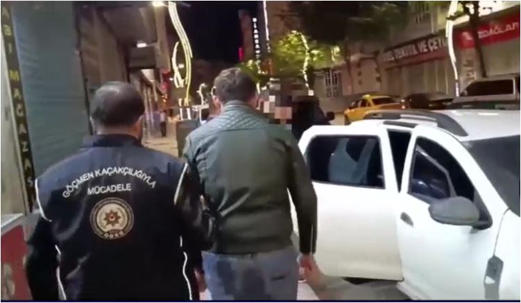 Van’da göçmen kaçakçılığı: 3 organizatör tutuklandı