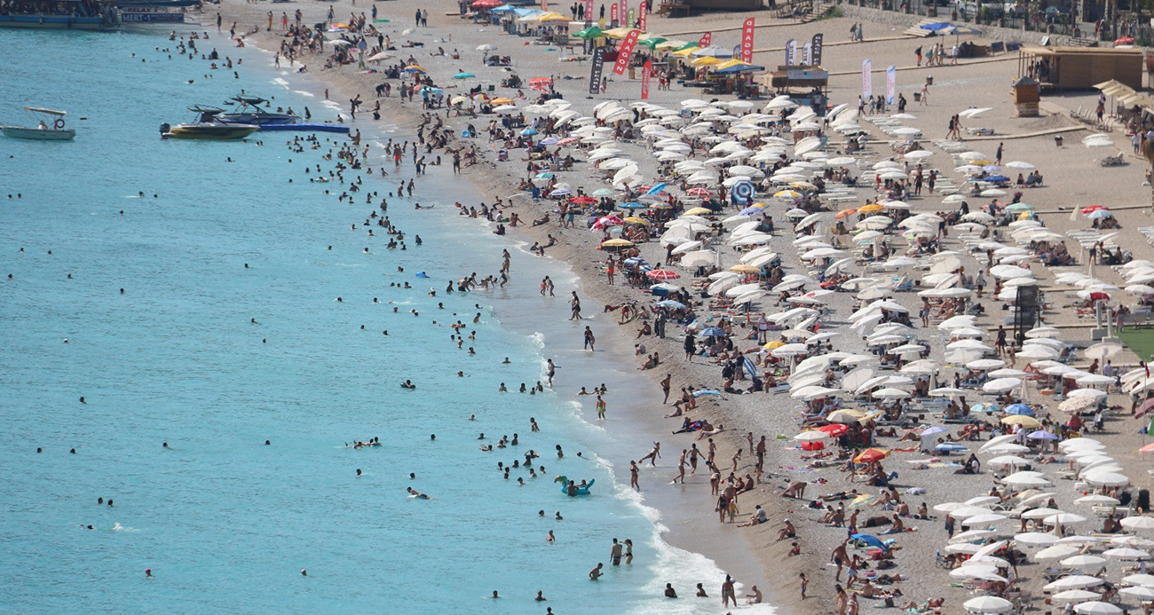 Ölüdeniz’de Kurban Bayramı yoğunluğu