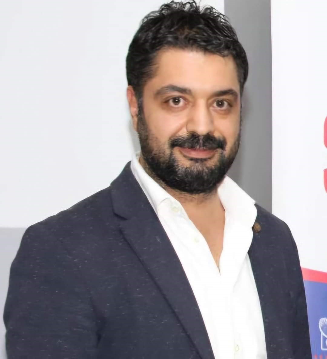 Motosiklet kazası geçiren genç öğretmen hayatını kaybetti