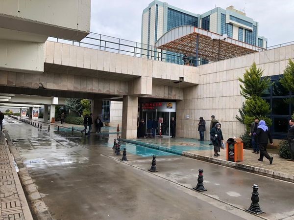 Otomobil ile motosikletin çarpıştığı kazada 1 kişi öldü