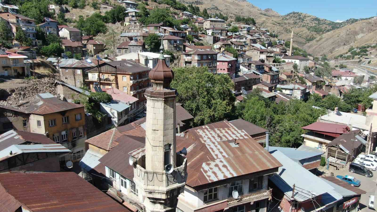 200 yıllık Cami-i Kebir turizme kazandırılmayı bekliyor