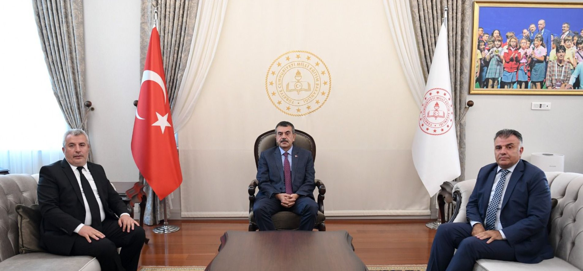 2024 YKS raporu Bakan Tekin’e sunuldu