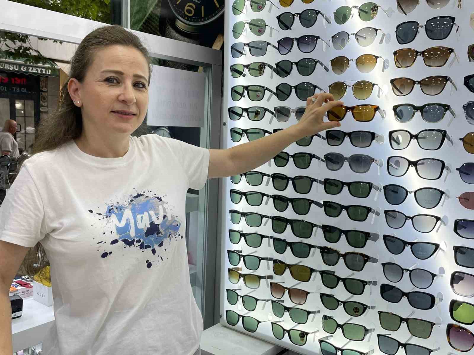 Güneş gözlüğü satışları arttı